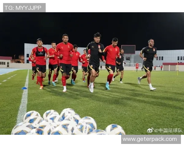 电梯足球球星贴纸大集合让你与偶像零距离互动的全新体验 电梯足球球星贴纸大集合让你与偶像零距离互动的全新体验