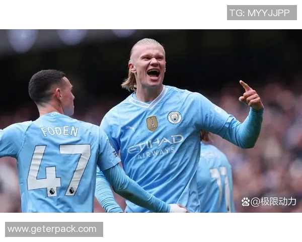 被忽视的锋线杀手:盘点足球史上崛起与辉煌历程 被忽视的锋线杀手:盘点足球史上崛起与辉煌历程