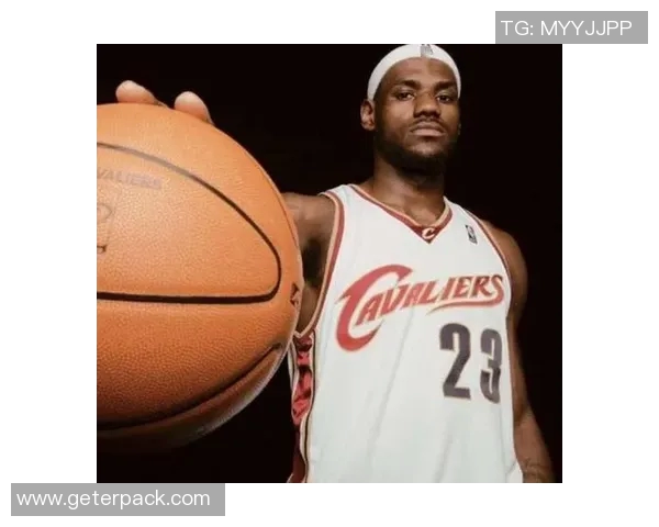 足球球星小黑子是指哪位球员 他的足球生涯和成就如何 足球球星小黑子是指哪位球员 他的足球生涯和成就如何